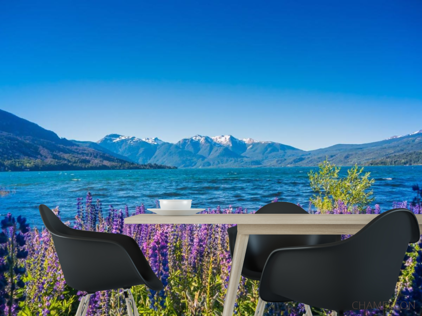 Фотошпалери гірська лаванда на березі озера - 1