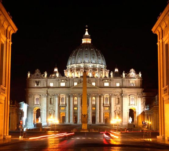 Фотообои Ночной Ватикан 0242