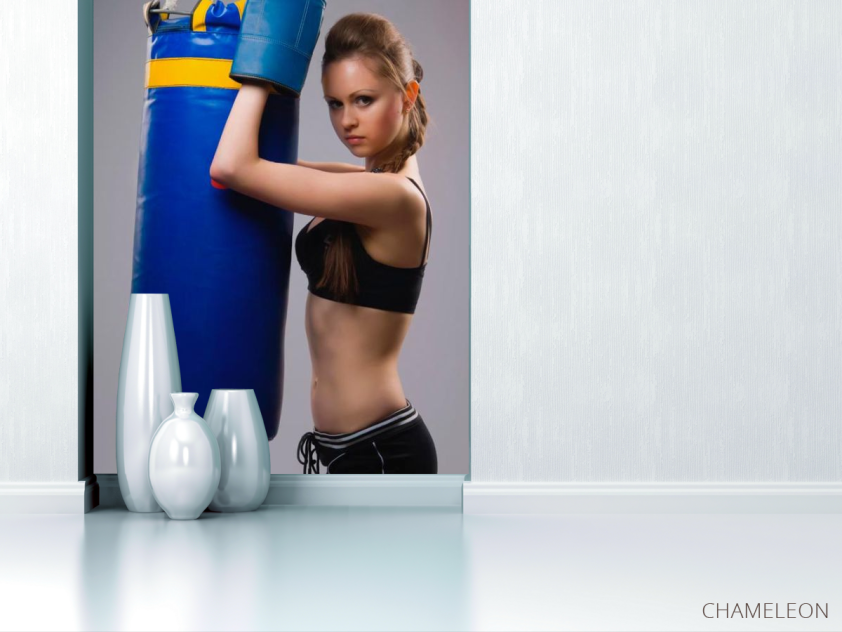 Фотообои Девушка с боксерской грушей - 1