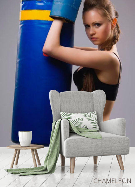 Фотообои Девушка с боксерской грушей - 3