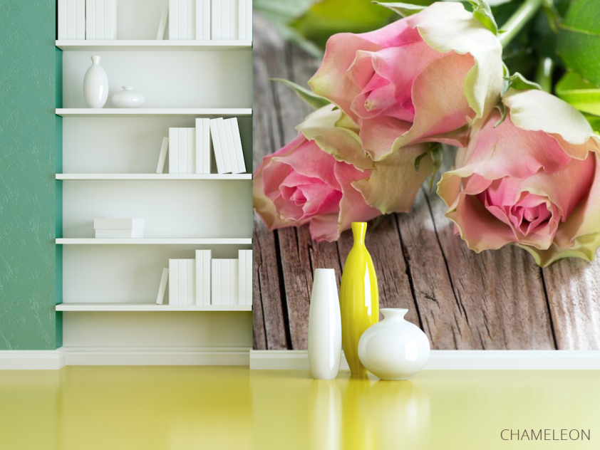 Фотошпалери троянди на дерев'яному столі - 3