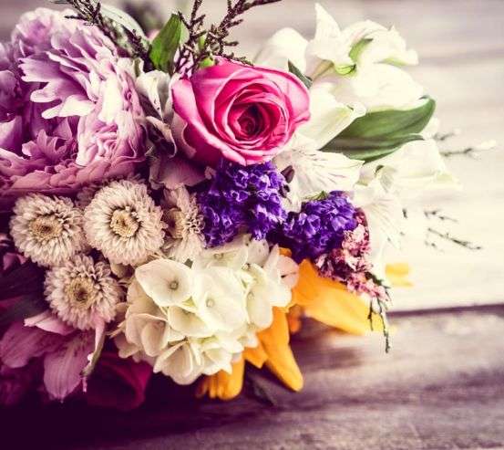 Фотошпалери букет квітів Фотошпалери букет квітів 20843