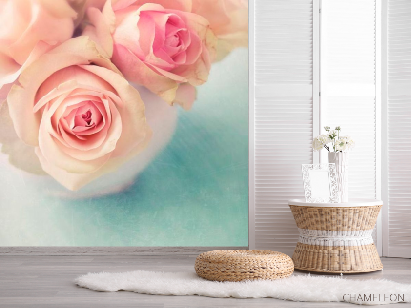 Фотошпалери Бежеві троянди у вазі - 2