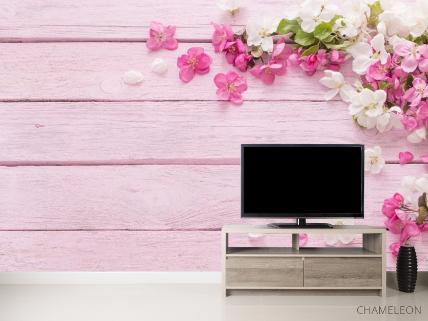 Фотообои белые и розовые лепестки на розовом деревянном фоне - 2