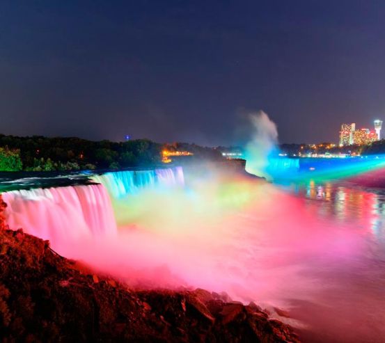 Фотообои Разноцветный водопад 10743