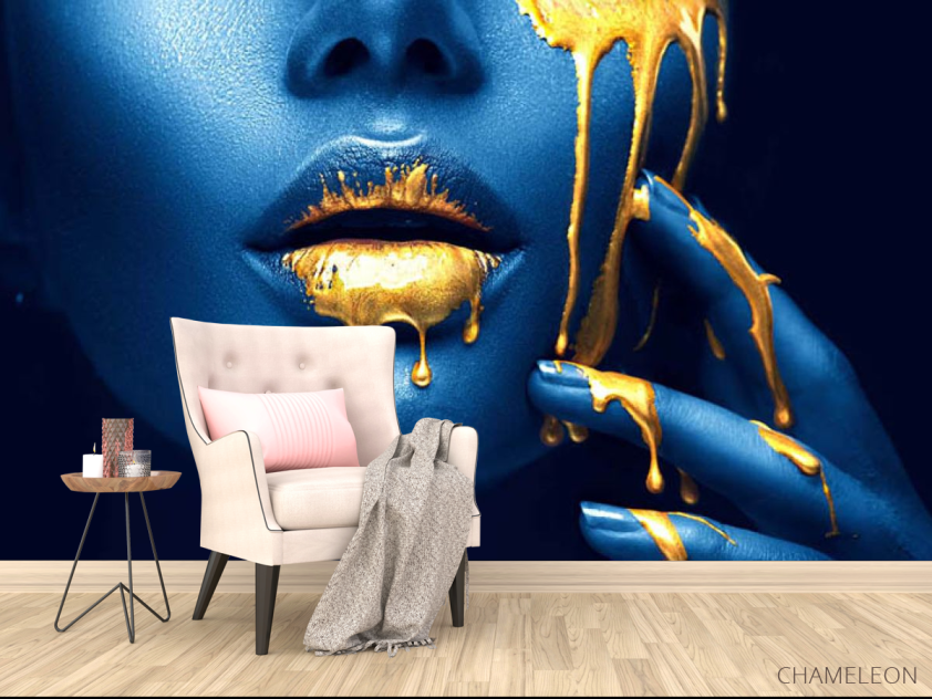 Фотообои Арт губы и золото - 4