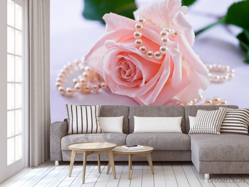 Фотообои роза и бусы - 3